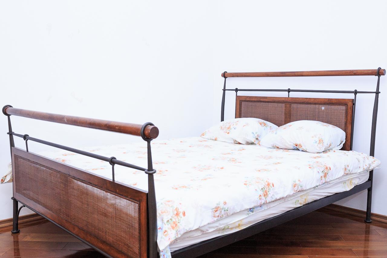 "European" Backpackers Hostel In Almaty Exterior photo